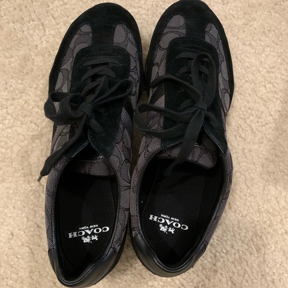 Coach sneakers. 8.5 - Picture 3 of 8
